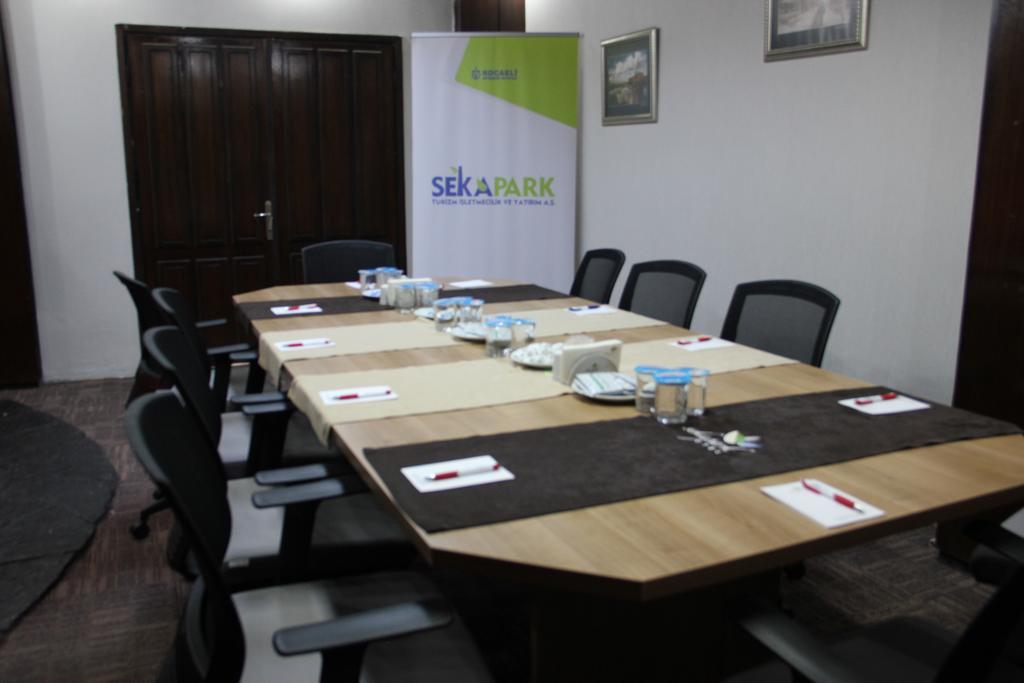 Seka Park Hotel Izmit Kültér fotó