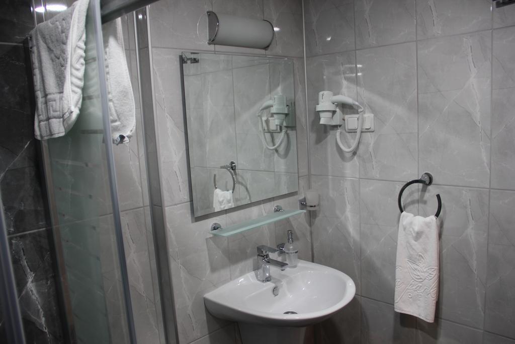 Seka Park Hotel Izmit Kültér fotó