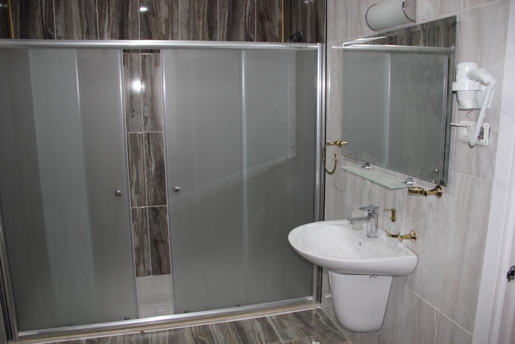 Seka Park Hotel Izmit Kültér fotó
