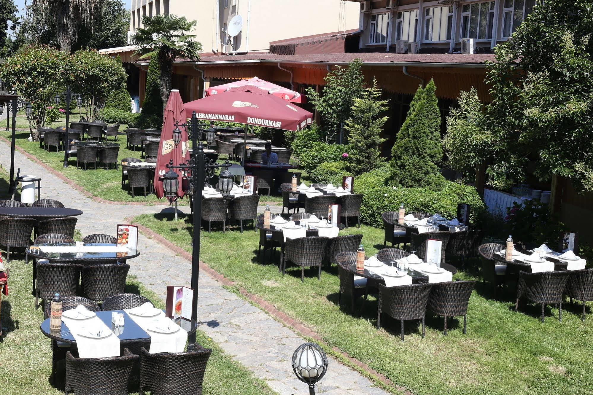 Seka Park Hotel Izmit Kültér fotó